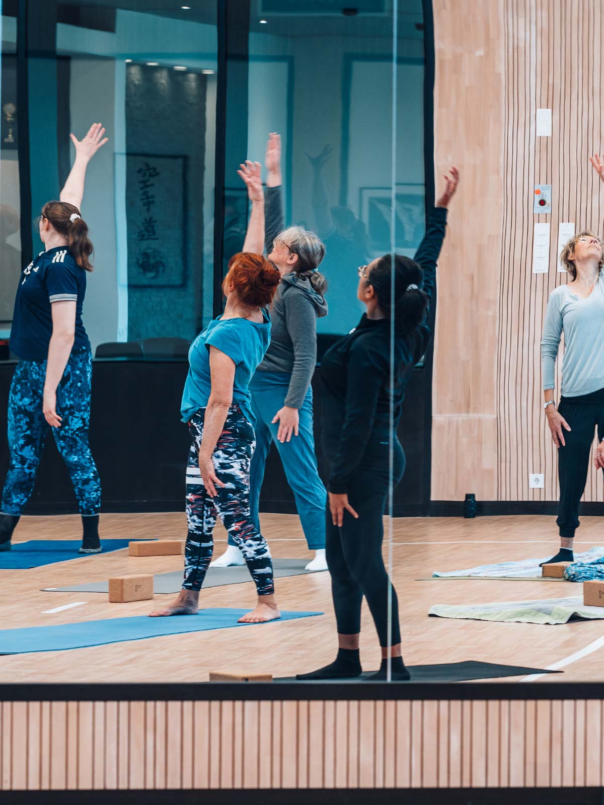 Caption – Lorem ipsum dolor sit amet, consetetur sadipscing elitr.